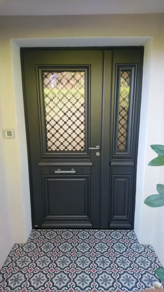 Portes près de Colombe